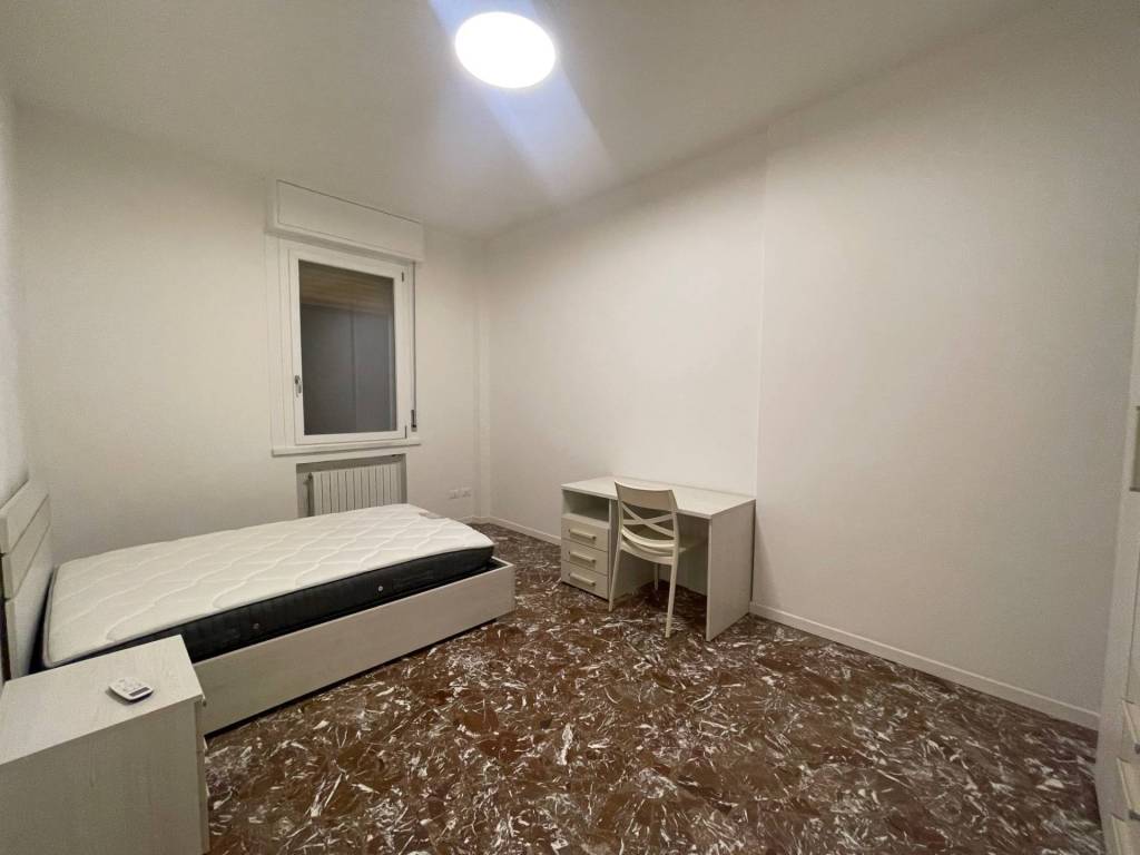 Appartamento a Ferrara in Via Saraceno - Foto 4