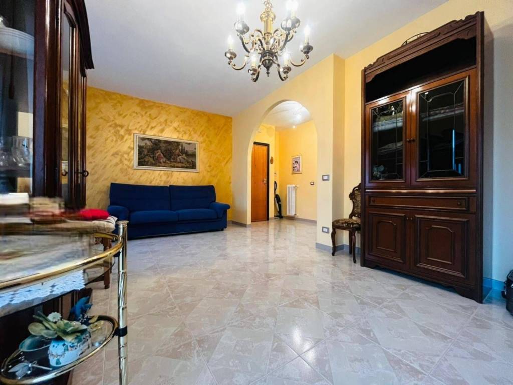 Appartamento a Lucera in VIA BOTTICELLI, 6 - Foto 4