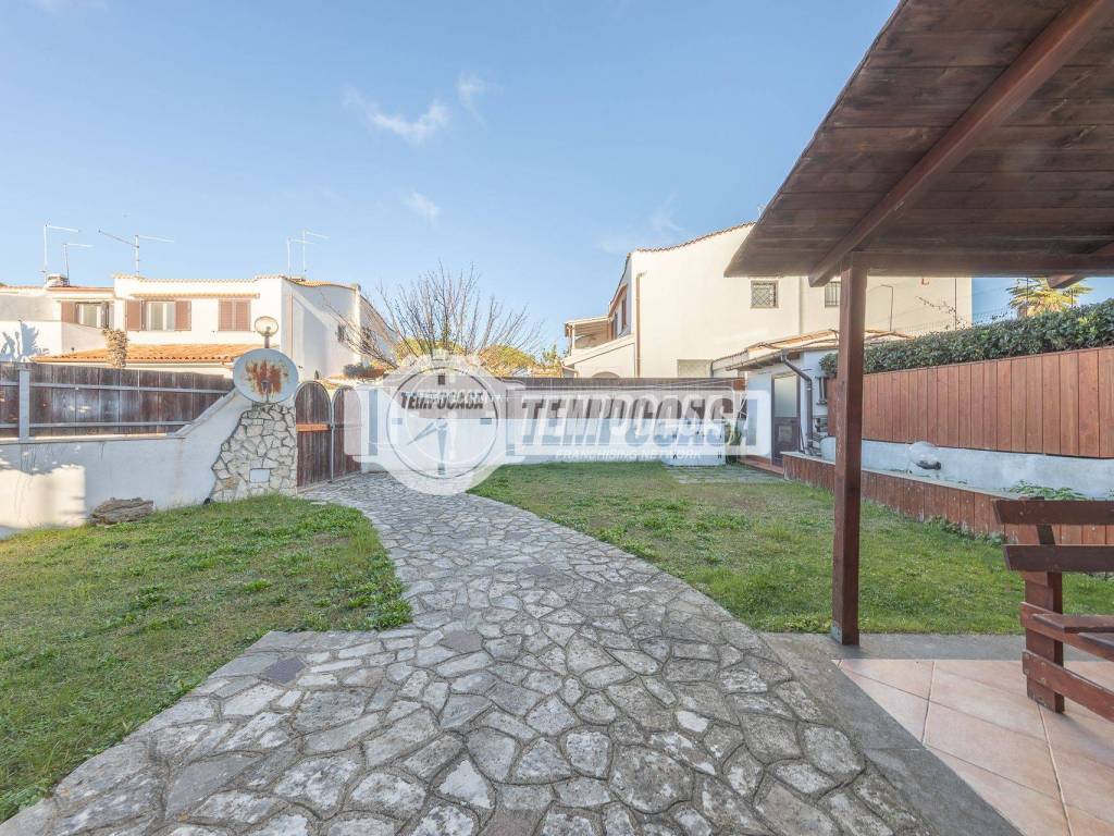 Villa a Cerveteri in Via Umberto Cetra - Foto 2
