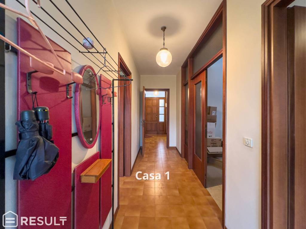Villa a Sequals in Via Gian Domenico Facchina, 4 - Foto 3
