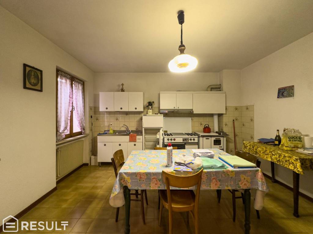 Villa a Sequals in Via Gian Domenico Facchina, 4 - Foto 4