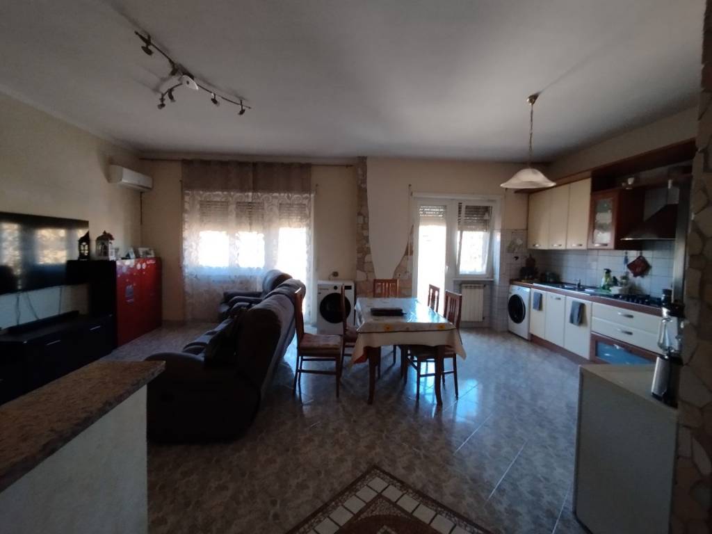 Appartamento a Lanuvio in Via Nettunense - Foto 4