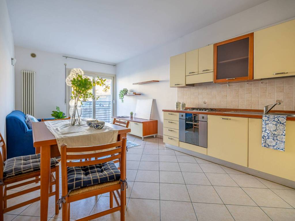 Appartamento a Cattolica in Via Massimo D'Azeglio, 52 - Foto 2