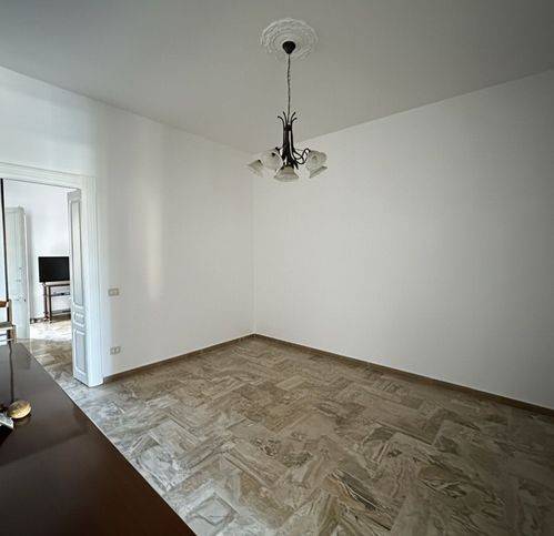 Appartamento a Cavallino in Via Di Leuca 82 - Foto 3