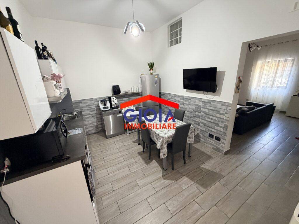 Appartamento a Mondragone in Via Messina, 7 - Foto 4