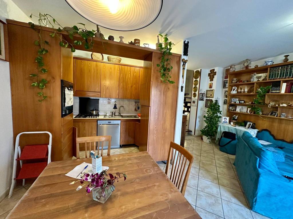 Appartamento a Monterotondo in Via Italo Calvino - Foto 3