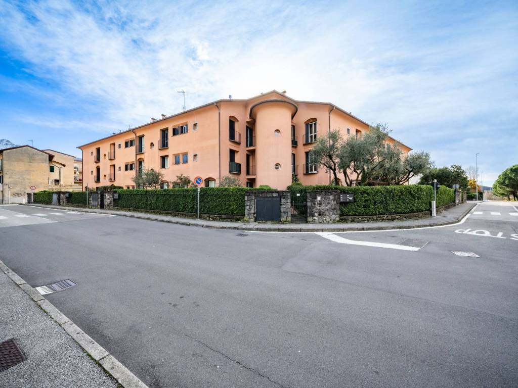 Appartamento a Valmadrera in san francesco d'assisi - Foto 2