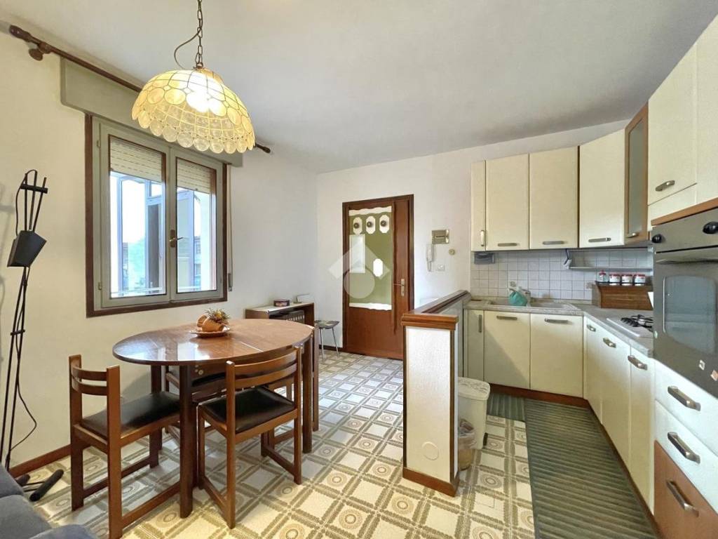 Appartamento a Castelfranco veneto in Via Scuole, 17 - Foto 3
