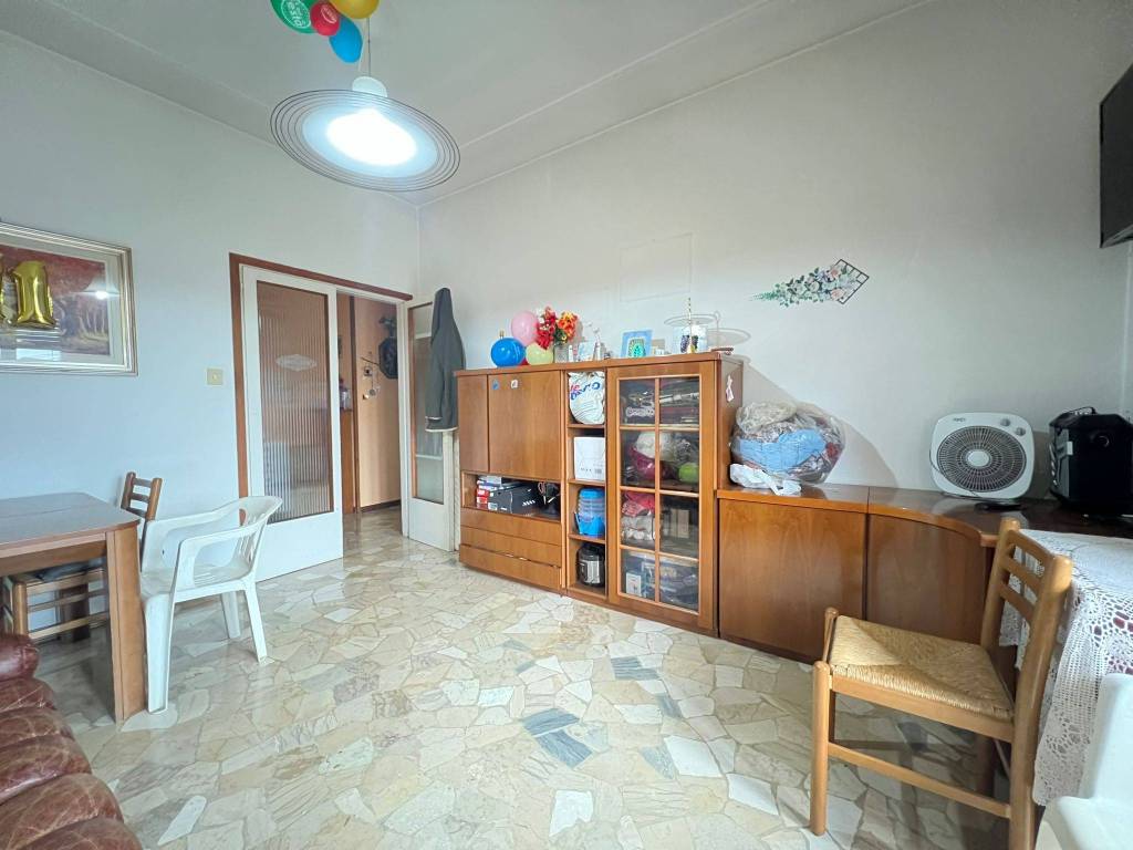 Appartamento a Montecchio maggiore in Via San Pio X, 27 - Foto 5