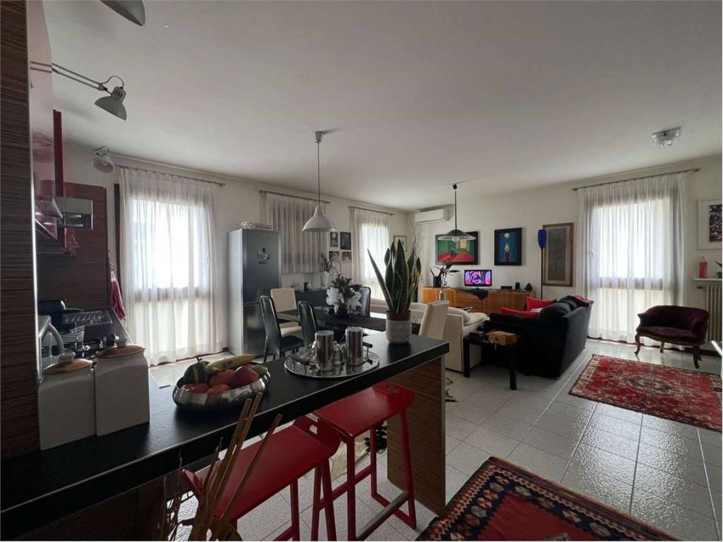 Appartamento a Montebelluna in via Barile - Foto 2