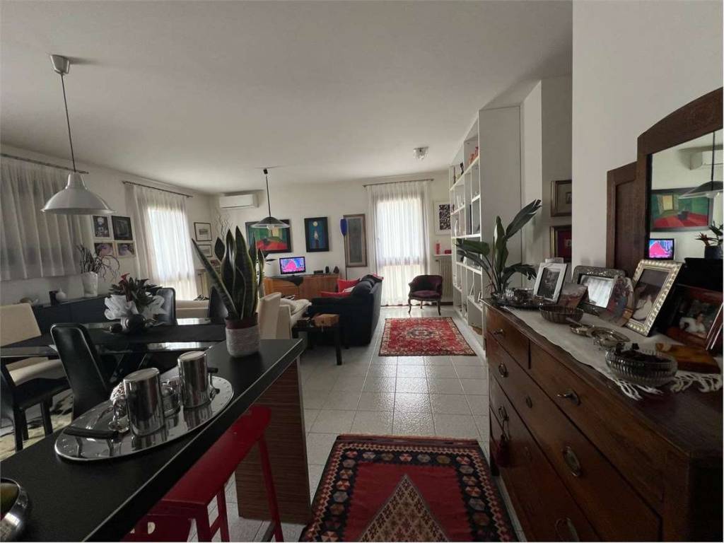 Appartamento a Montebelluna in via Barile - Foto 3