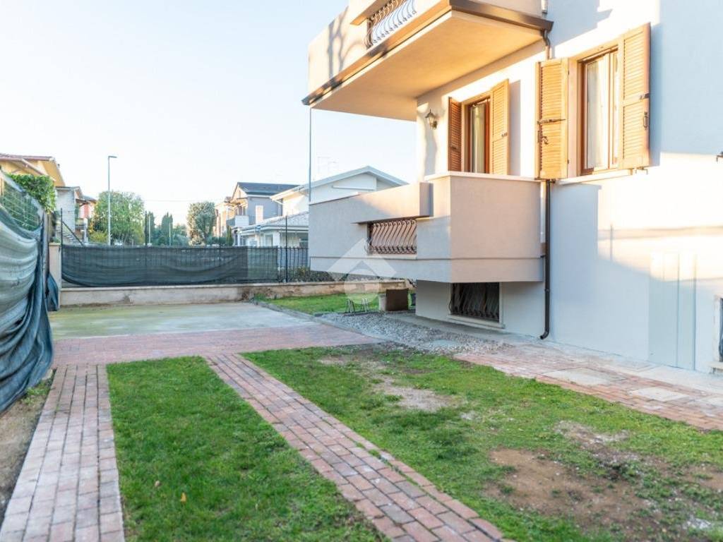 Appartamento a Villafranca di verona in Via dell'Esperanto, 33 - Foto 3