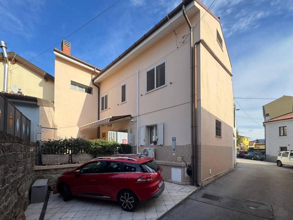 Villetta a schiera a Trieste in Via del Pane Bianco, 69 - Foto 2