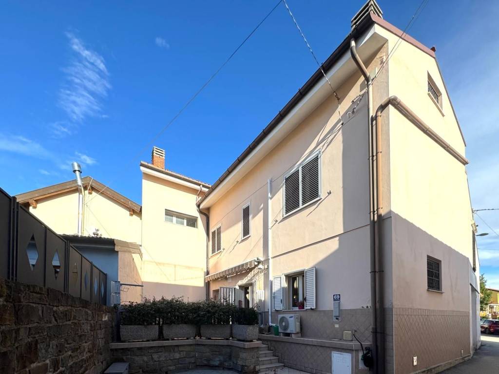Villetta a schiera a Trieste in Via del Pane Bianco, 69 - Foto 3