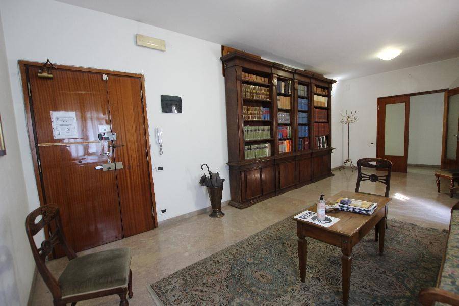 Immobile a Ferrara in Corso Porta Reno, 37 - Foto 4