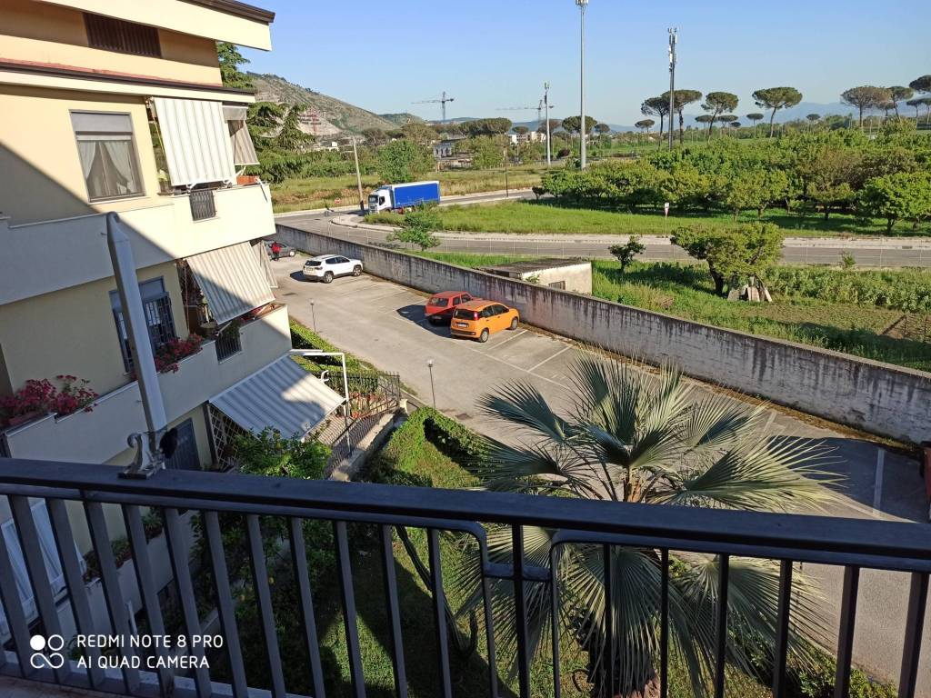 Appartamento a Caserta in Vicolo Michele Palermo - Foto 4
