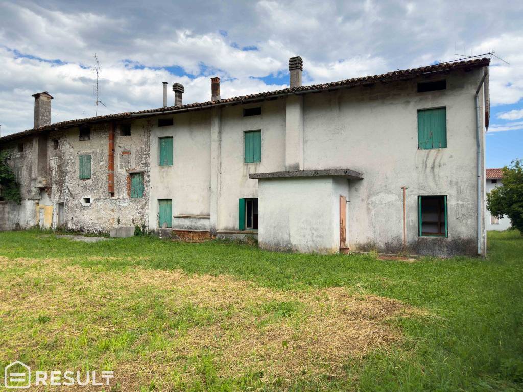 Villa a Montereale valcellina in Via Nazario Sauro, 10 - Foto 3