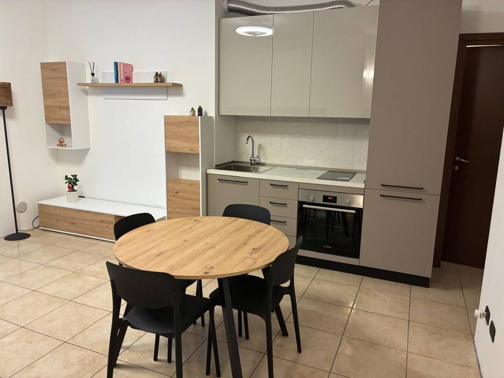 Appartamento a Lomazzo in Via del Seprio - Foto 4