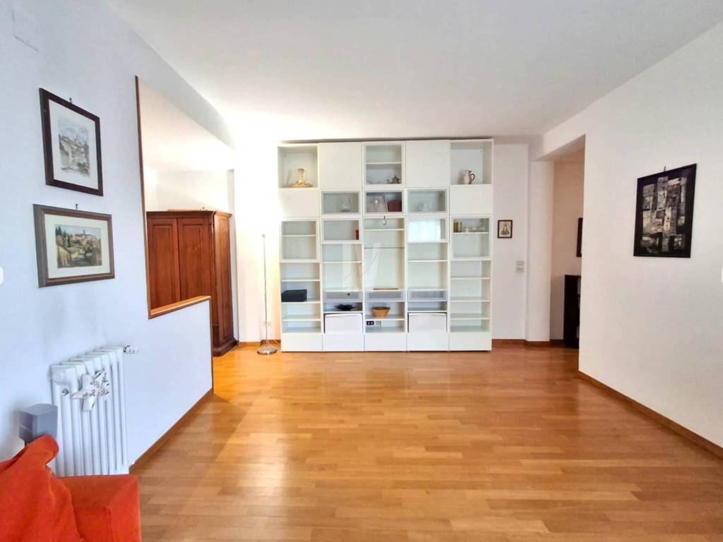 Appartamento a Prato in Via Fiorello Bini - Foto 2