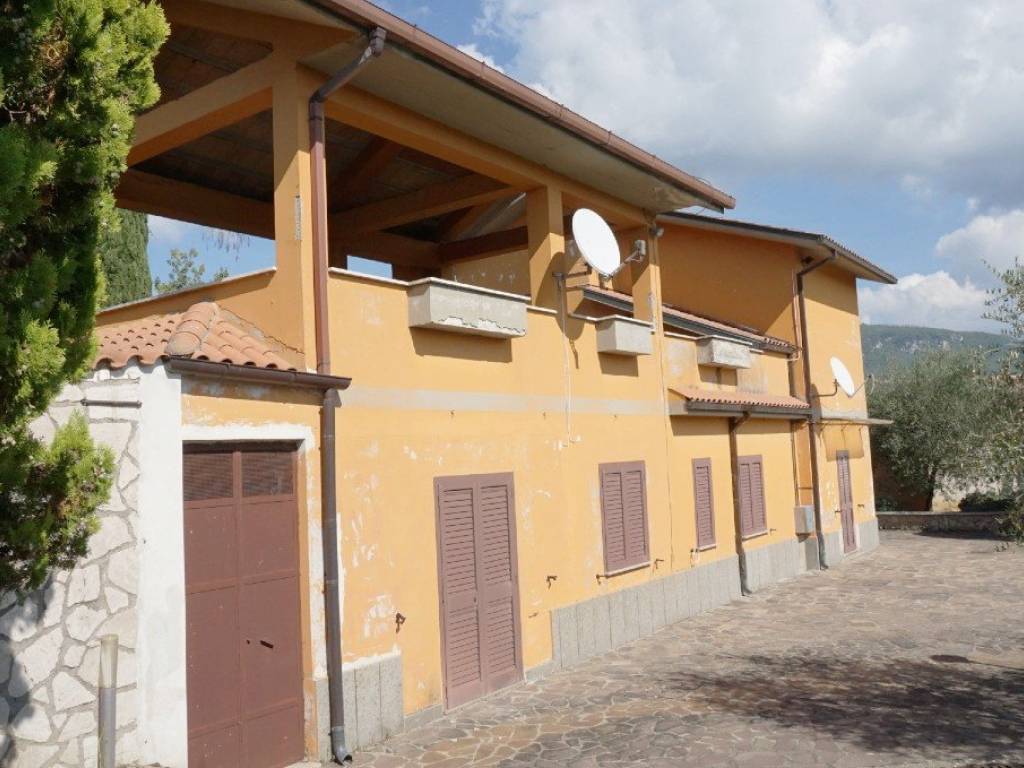 Villa a Rocca sinibalda in Via del Castello - Foto 3