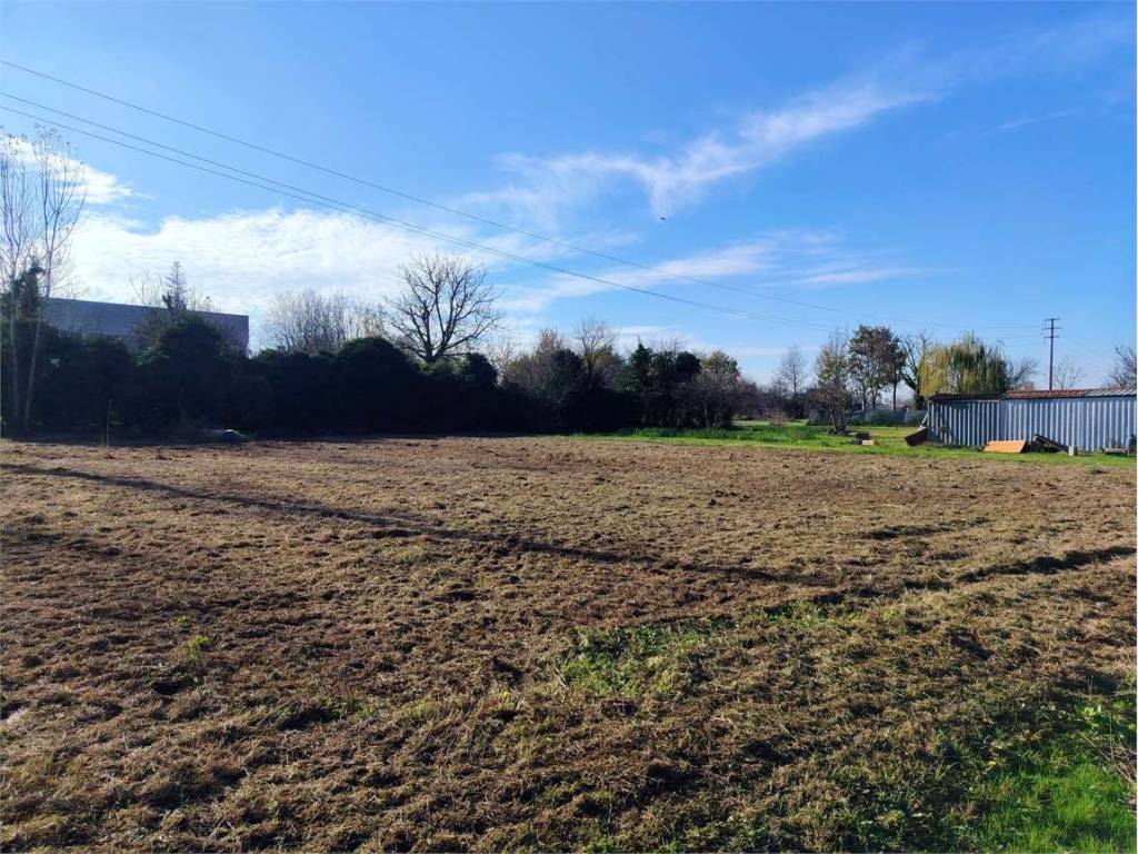 Terreno a Cento in via xii morelli - Foto 2