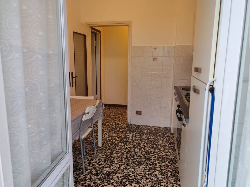 Appartamento a Lecco in Via Pola, 5 - Foto 5