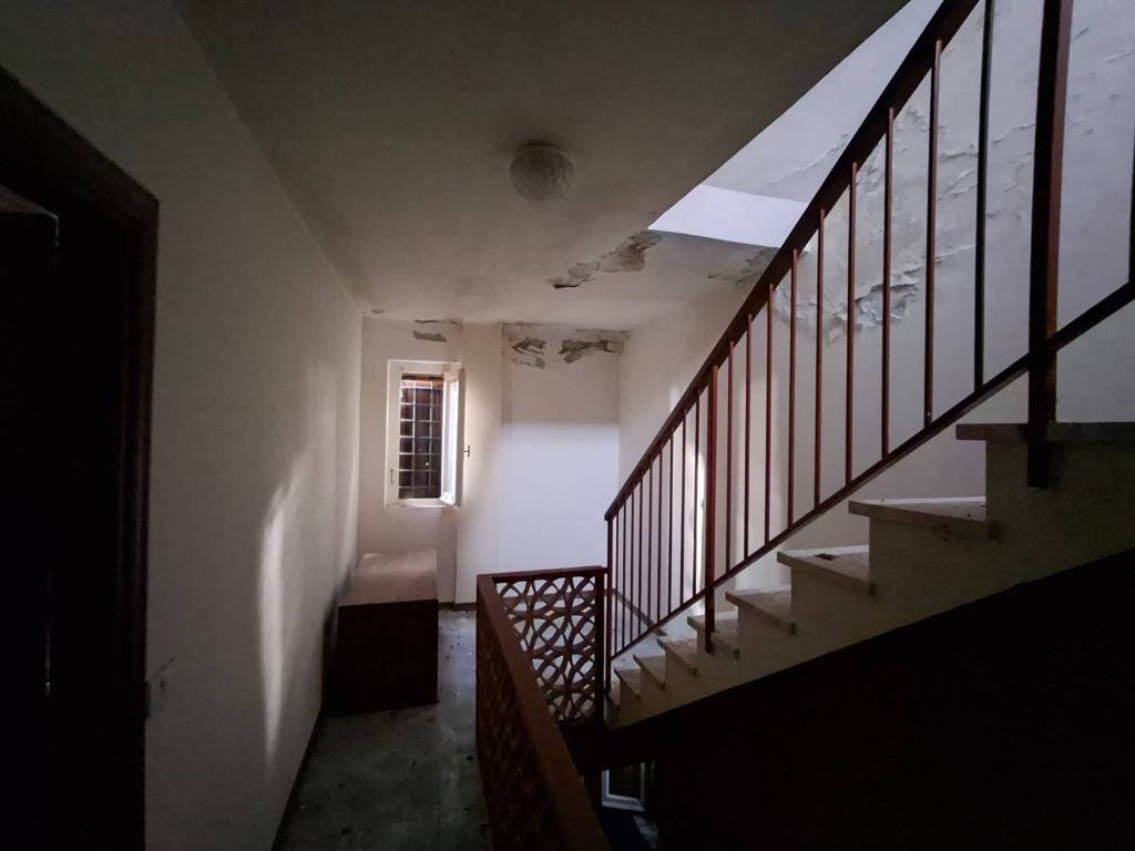 Villa a Loro ciuffenna in Via Giacomo Matteotti - Foto 4