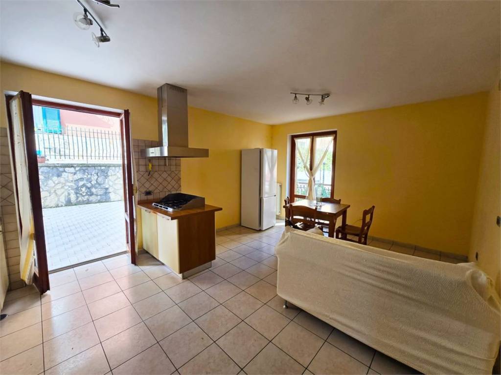 Appartamento a Mercogliano in Via Partenio - Foto 2