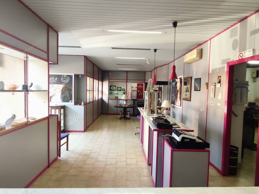 Immobile a Cagliari in Via Is Maglias, 2 - Foto 4