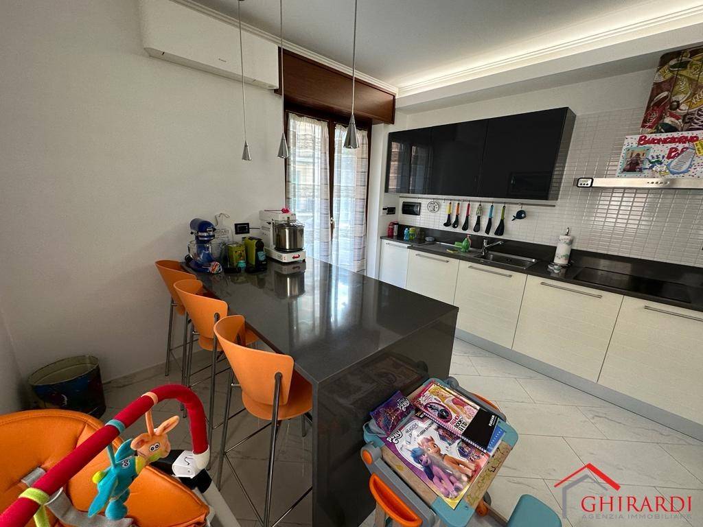 Appartamento a Genova in Via Emanuele Canesi, 49 - Foto 2