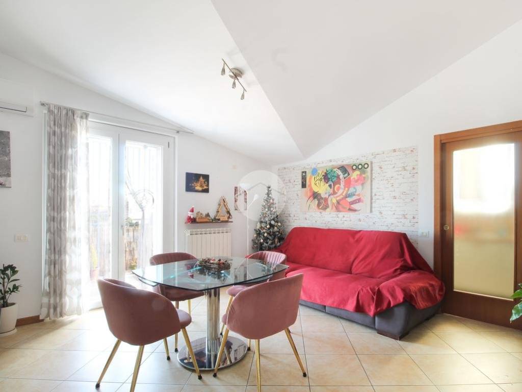 Appartamento a San benedetto del tronto in Via Monte Conero, 90 - Foto 2