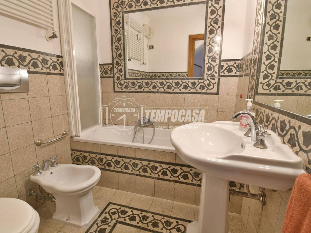Casa indipendente a Ascoli piceno in Via Santi Filippo e Giacomo - Foto 5