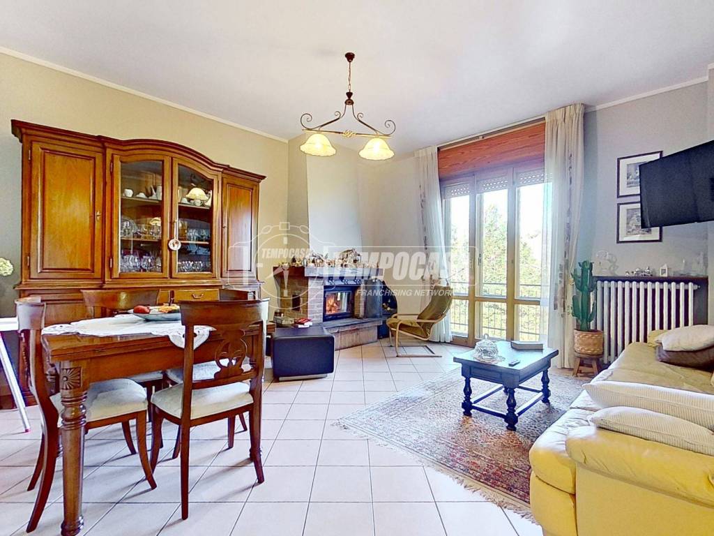 Casa indipendente a Salsomaggiore terme in Via C. Bottoni - Foto 2