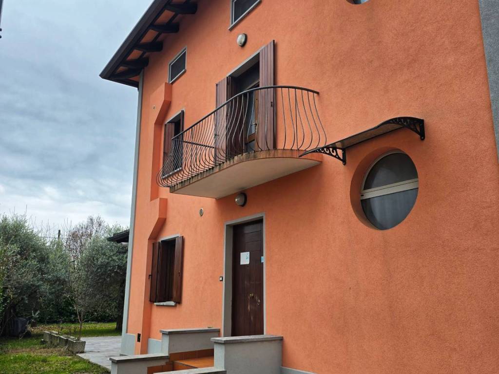 Villa a Tavagnacco in Via Leonardo da Vinci - Foto 4