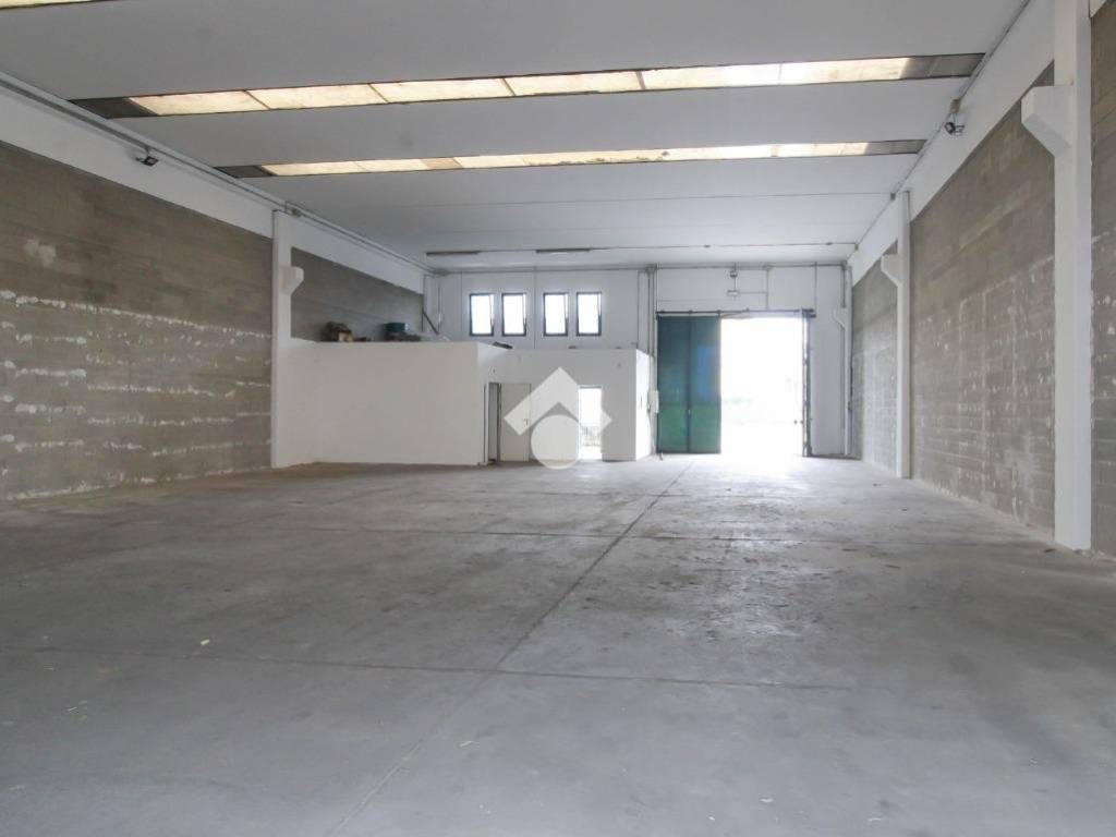 Immobile a Due carrare in Via Vittorio de Sica - Foto 5