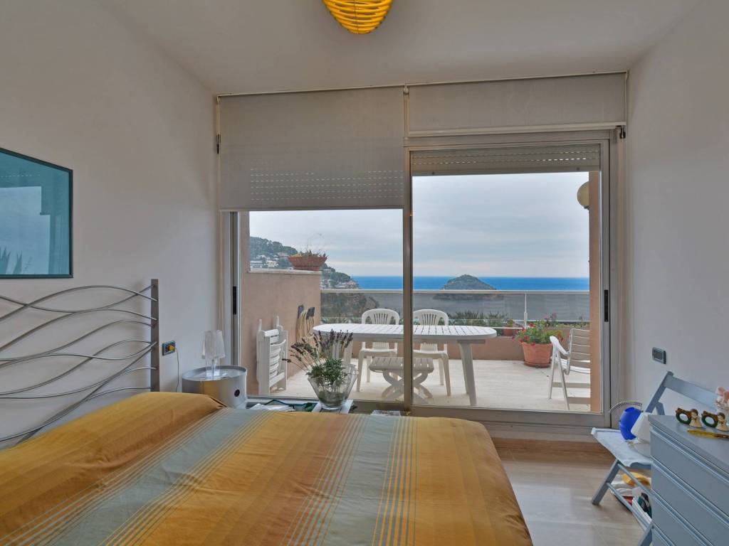 Appartamento a Bergeggi in Via del Timo - Foto 3