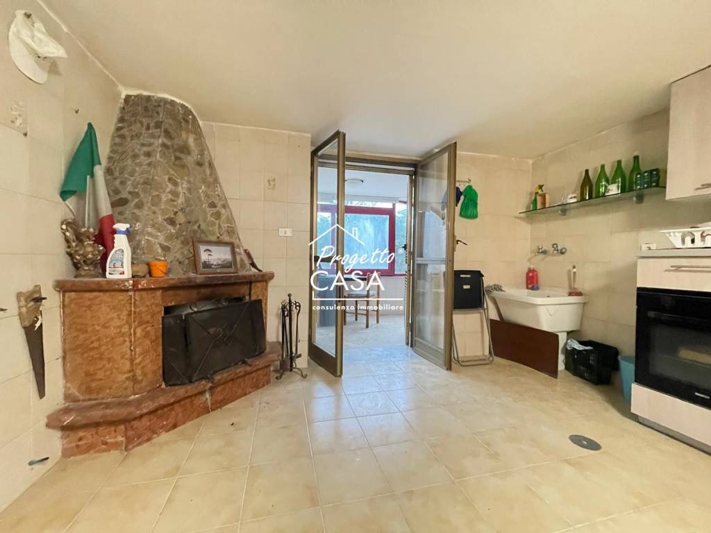 Appartamento a Castel volturno in Viale Giacinto Diano, 113 - Foto 5