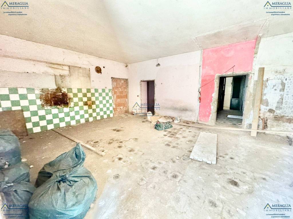 Appartamento a Parete in Via M. Basile - Foto 2