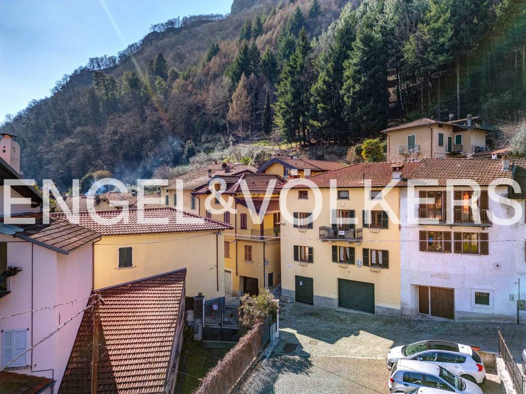 Casa indipendente a Dongo - Foto 2