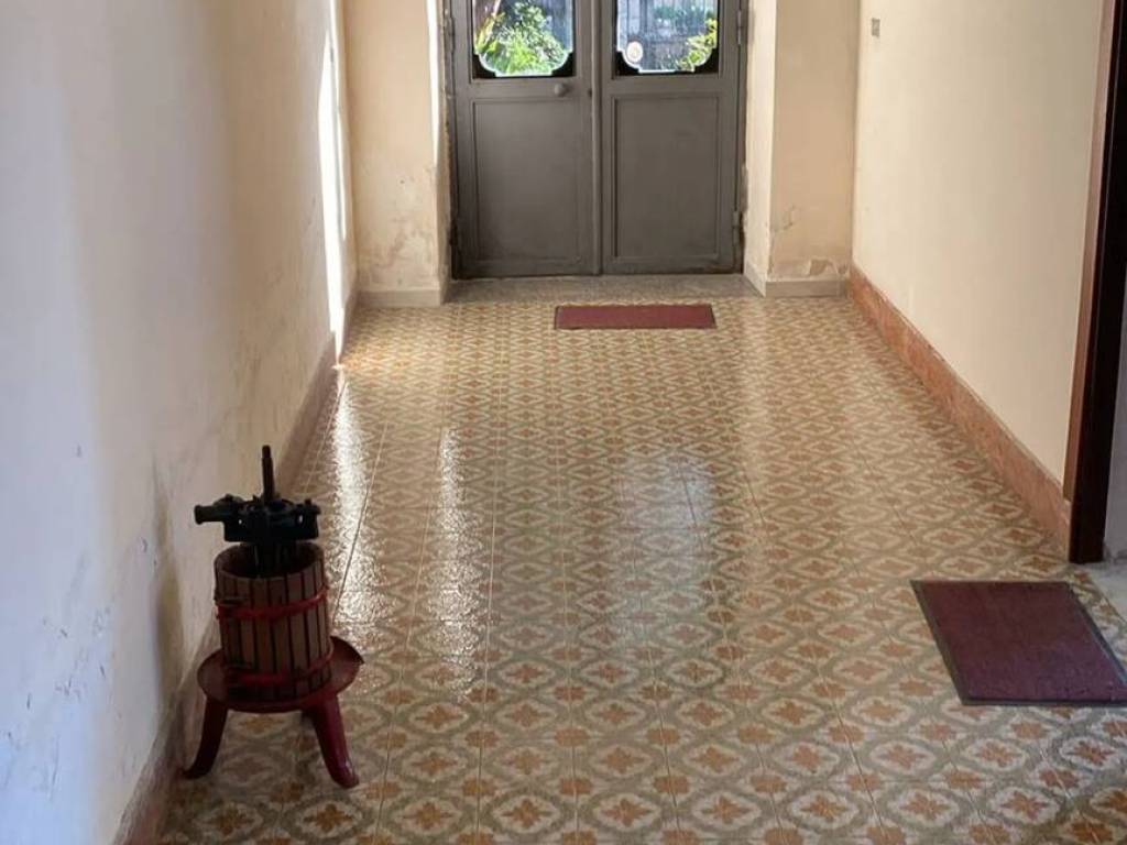 Palazzo / stabile a Quarto in Via Trefole No Number - Foto 5