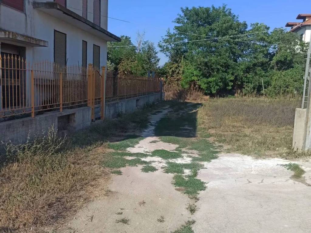 Terreno a Giugliano in campania - Foto 2