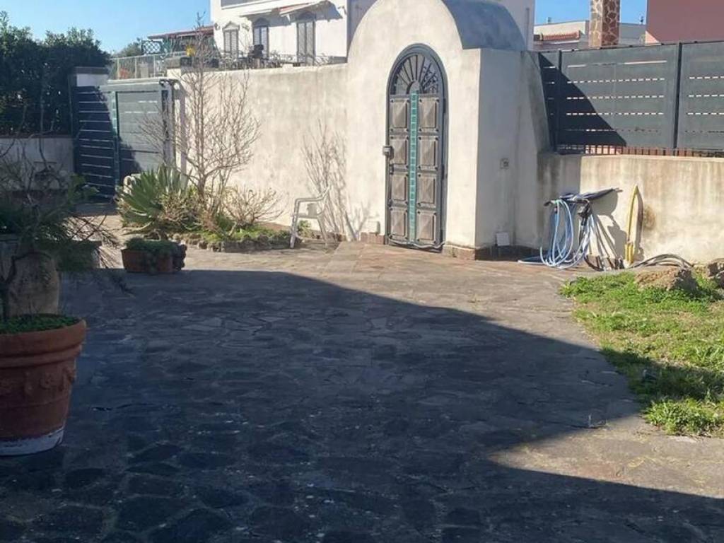 Villa a Bacoli in Via Giovenale No Number - Foto 3