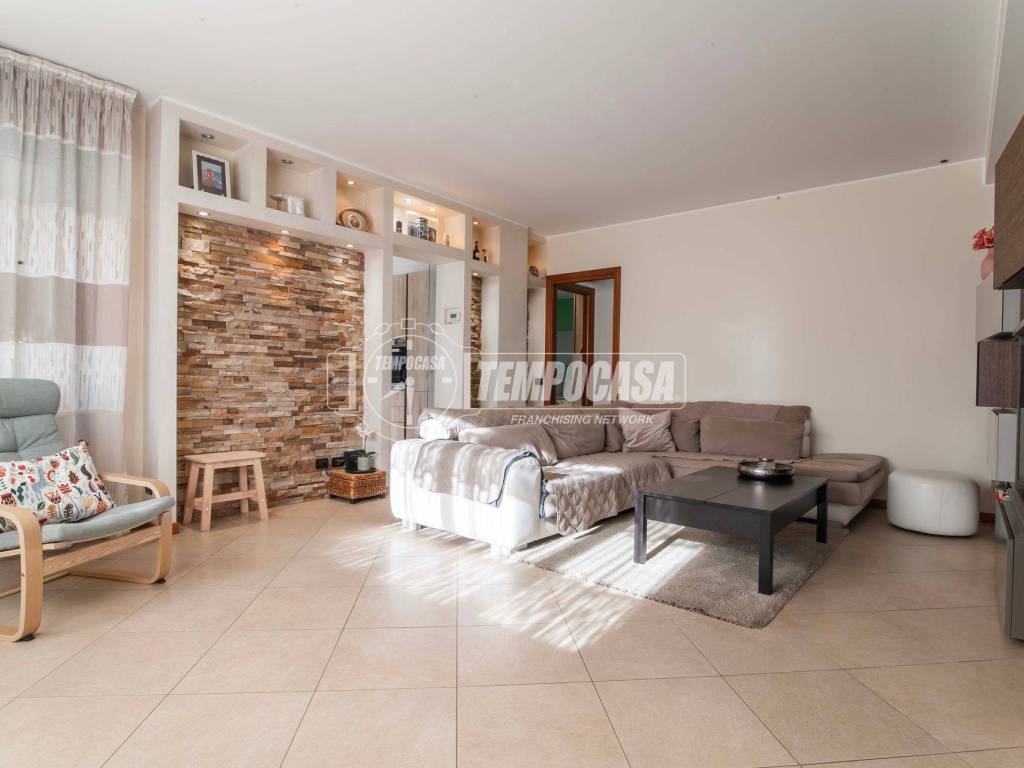 Appartamento a Marnate in Via Vercelli 57 - Foto 5