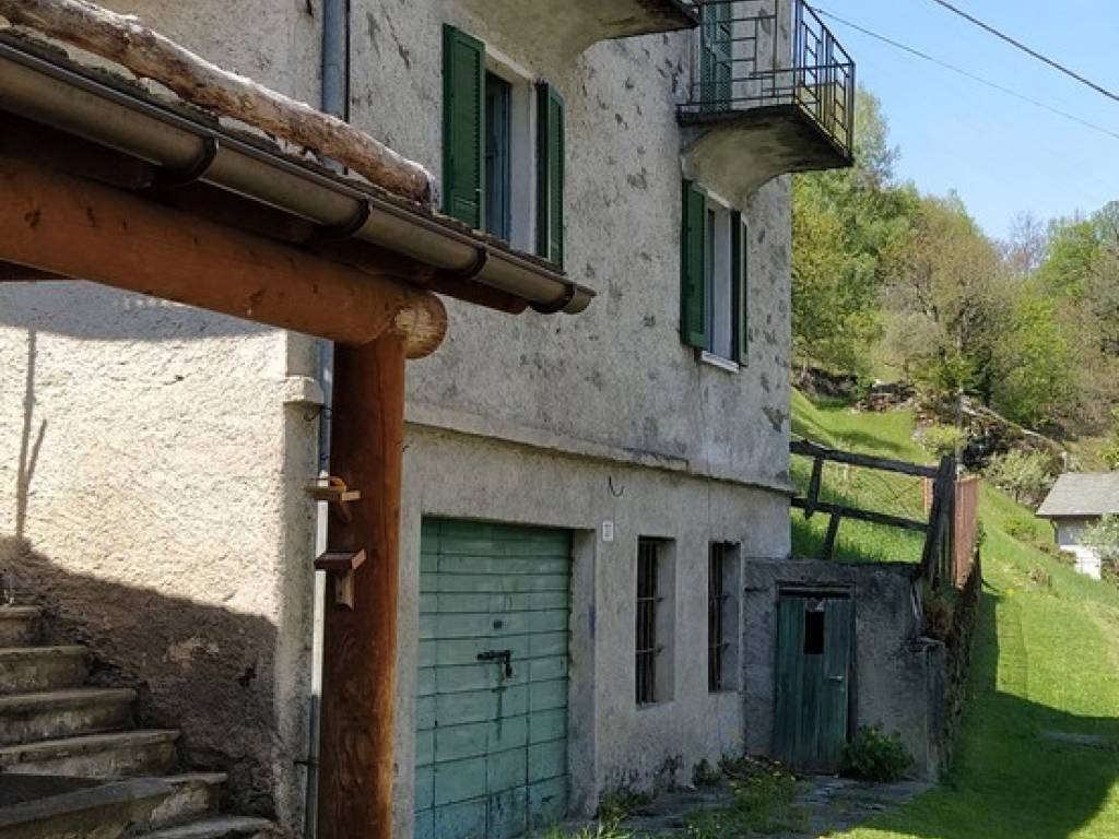 Villa a Ponte in valtellina in Via Berniga - Foto 3