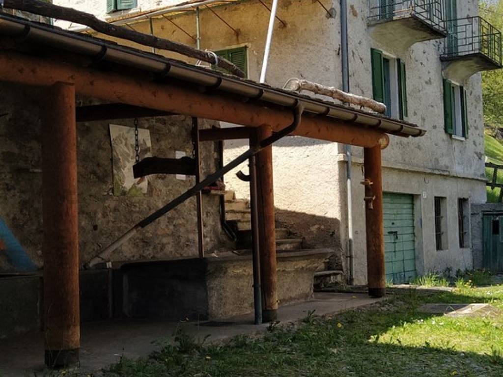 Villa a Ponte in valtellina in Via Berniga - Foto 4