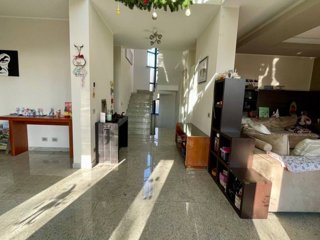 Villa a Cermenate in Via Astronauti - Foto 5