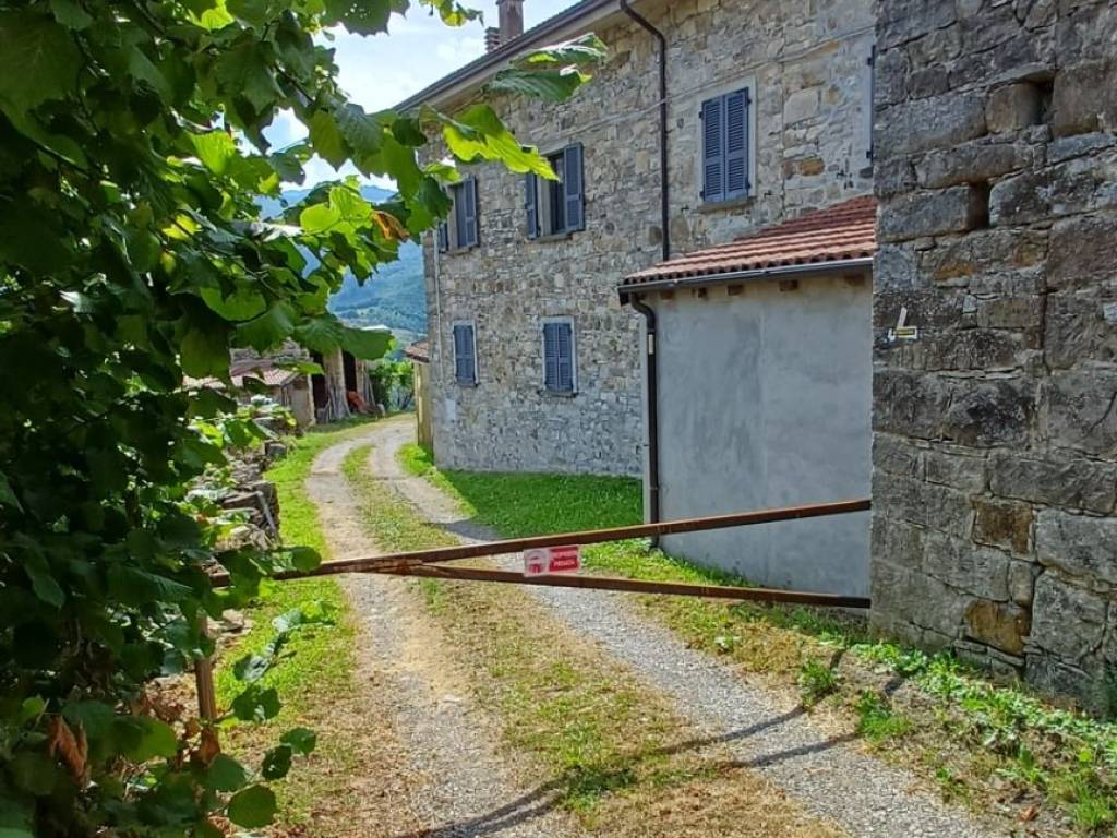 Villa a Corte brugnatella in Località Costa - Foto 4