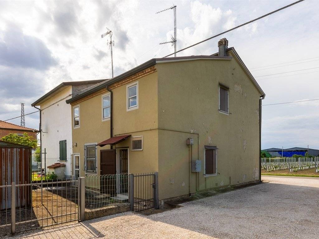 Casa indipendente a Conselice in via aldo moro, 30 - Foto 2