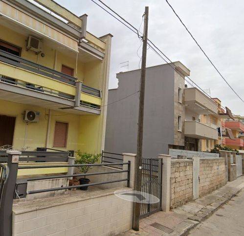 Terreno a Grottaglie in Via Renoir - Foto 3