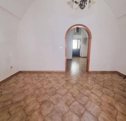 Appartamento a Grottaglie in Via Sonnino 25 - Foto 2